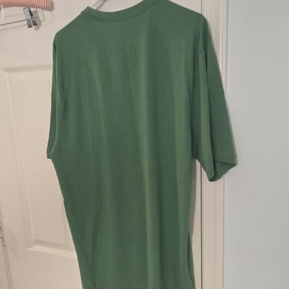 Classic Green Short Sleeve Tee - Picture 6 of 6